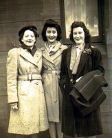 Three lassies. Click here for a full size photo.