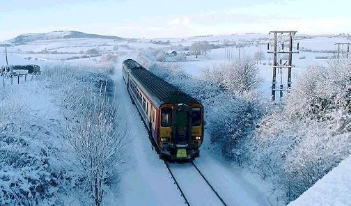 Train south of Maybole. Click on the images below for full size photos.
